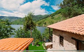 Casa Escondida Aveiga
